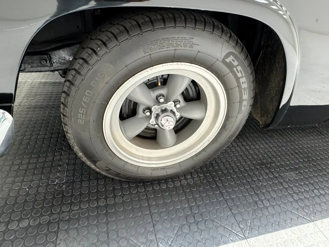 Ford Fairlane Crown Victoria 2 Door Hardtop, foto 12