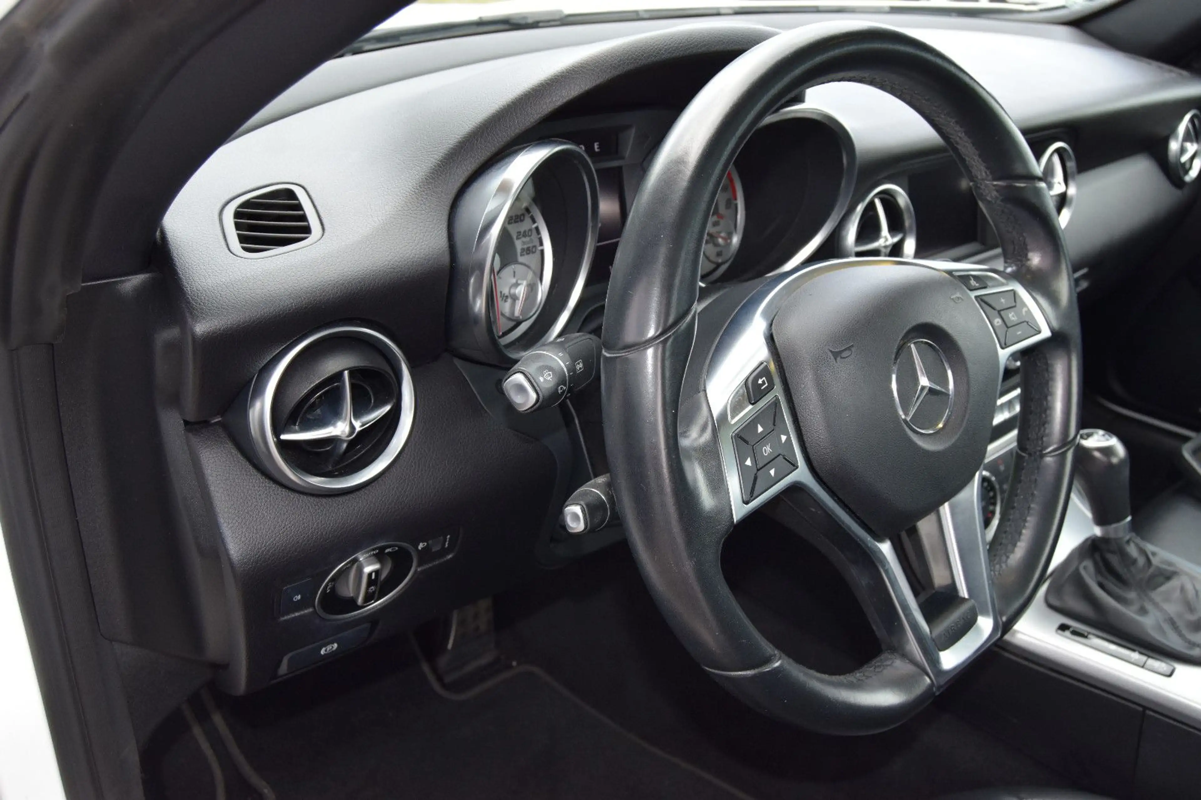 Mercedes-Benz SLK 200 !AUTOMATIK! Edition,Navi,Leder,Xenon,, — photo 11