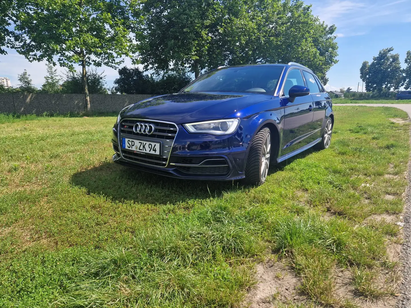 Audi S3 SB *Bang&Olufsen*Navi*18Zoll*Gelochte Bremsen Blau - 1