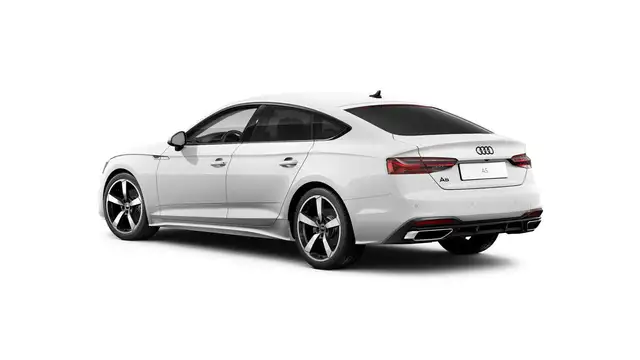 Audi A5 view 3