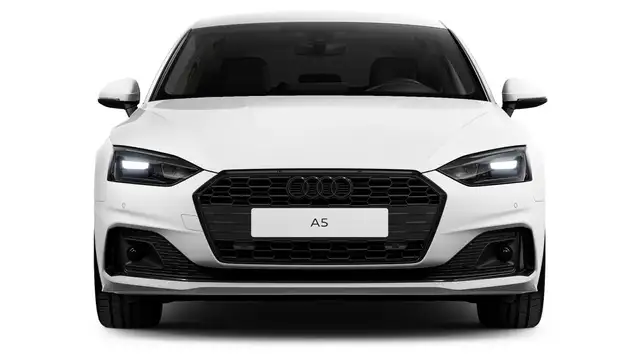 Audi A5 view 4