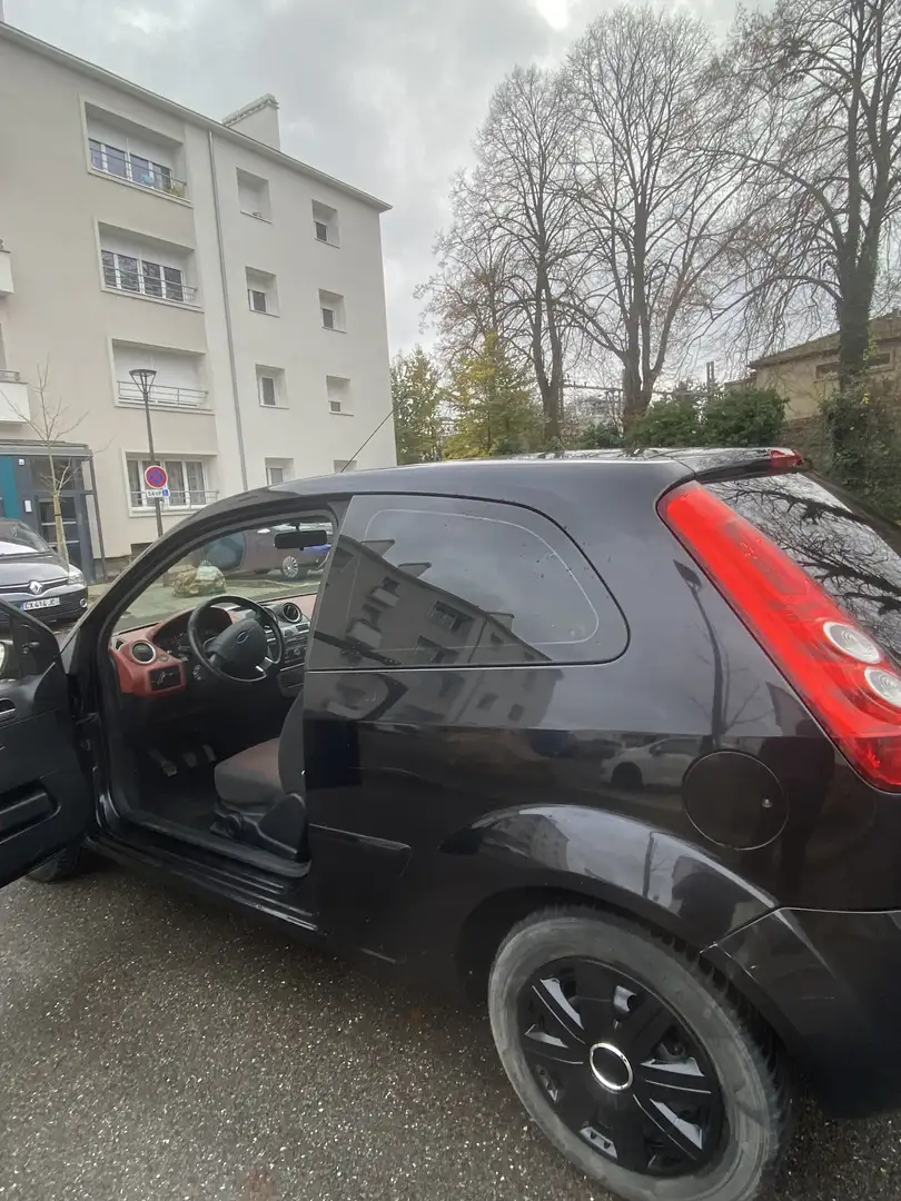 Ford Fiesta 1.4 TDCi Senso Plus - 1