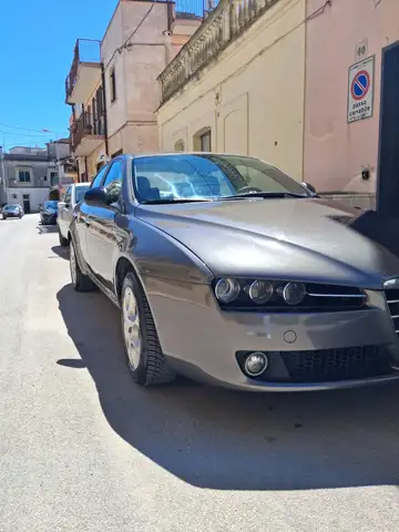 Alfa Romeo 159