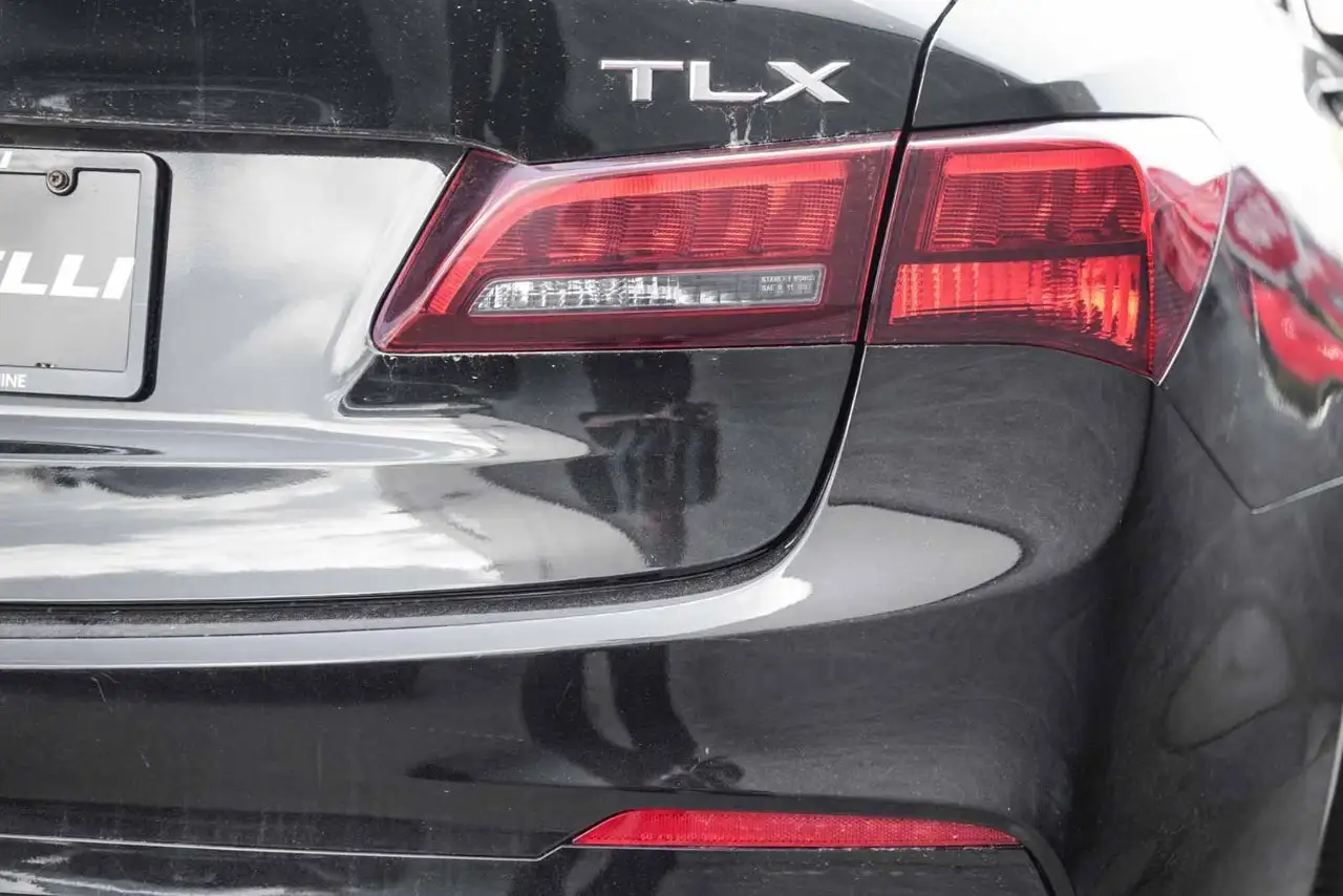 Acura TLX снимка Acura TLX