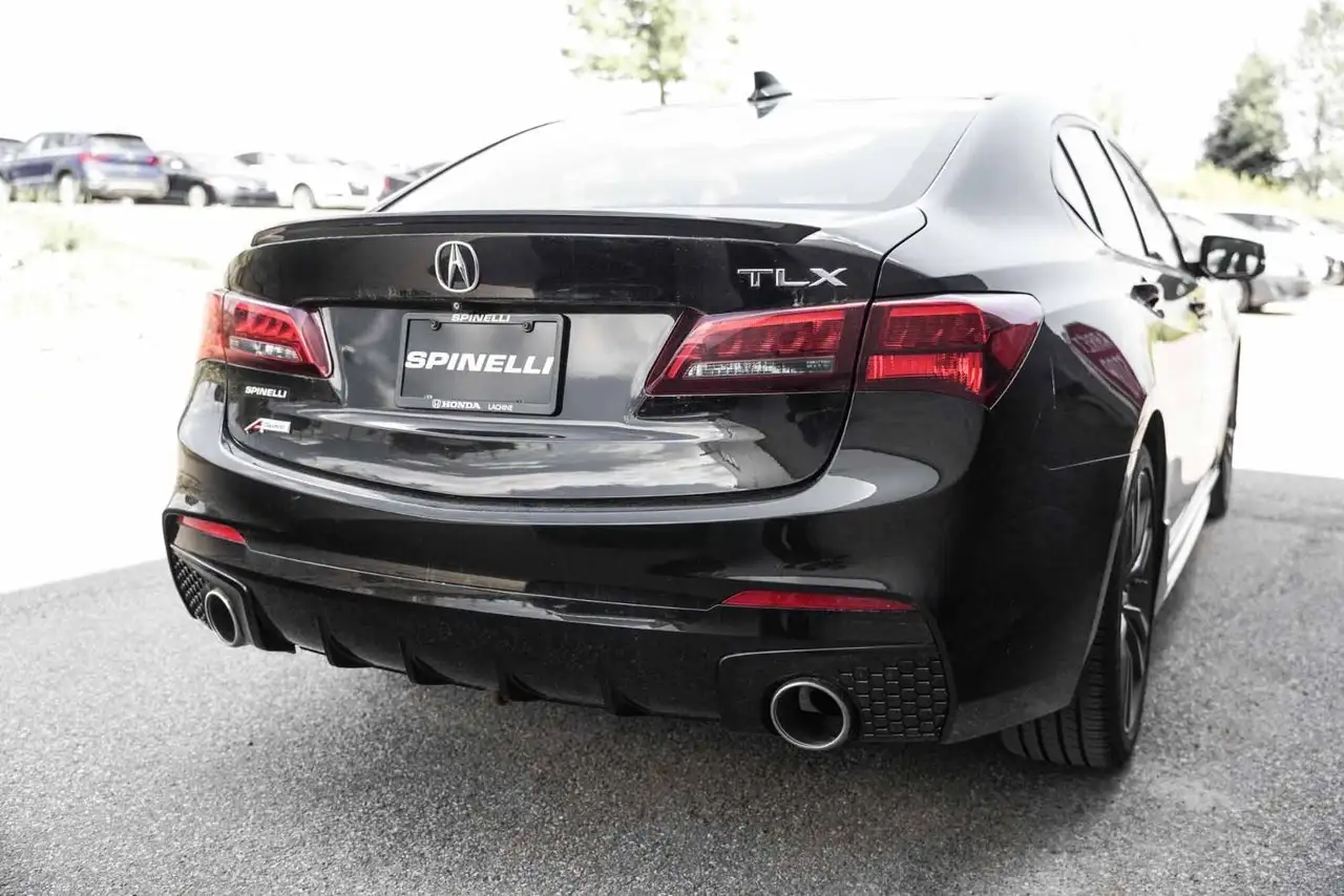 Acura TLX снимка Acura TLX