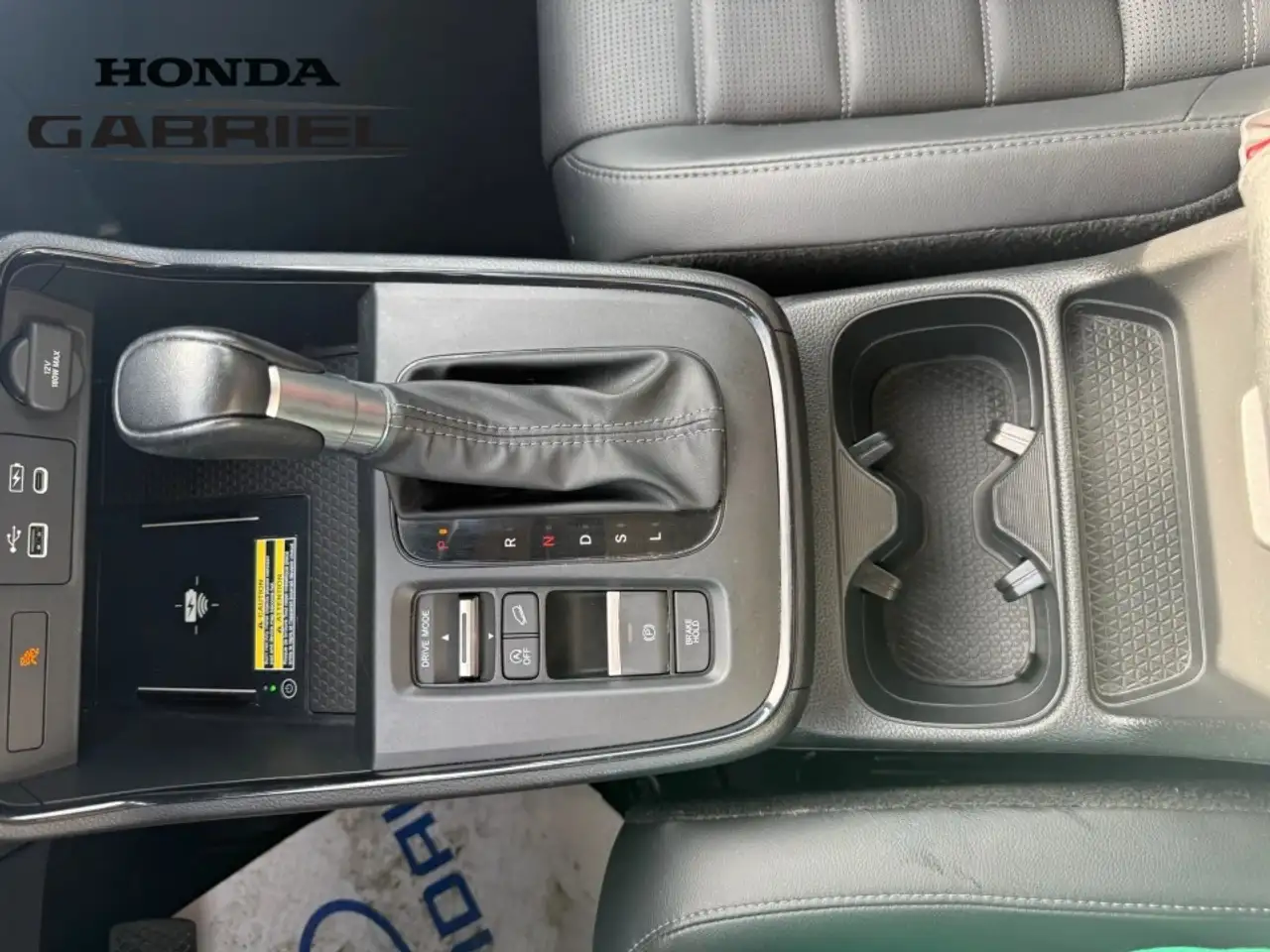 Honda CR-V photo Honda CR-V