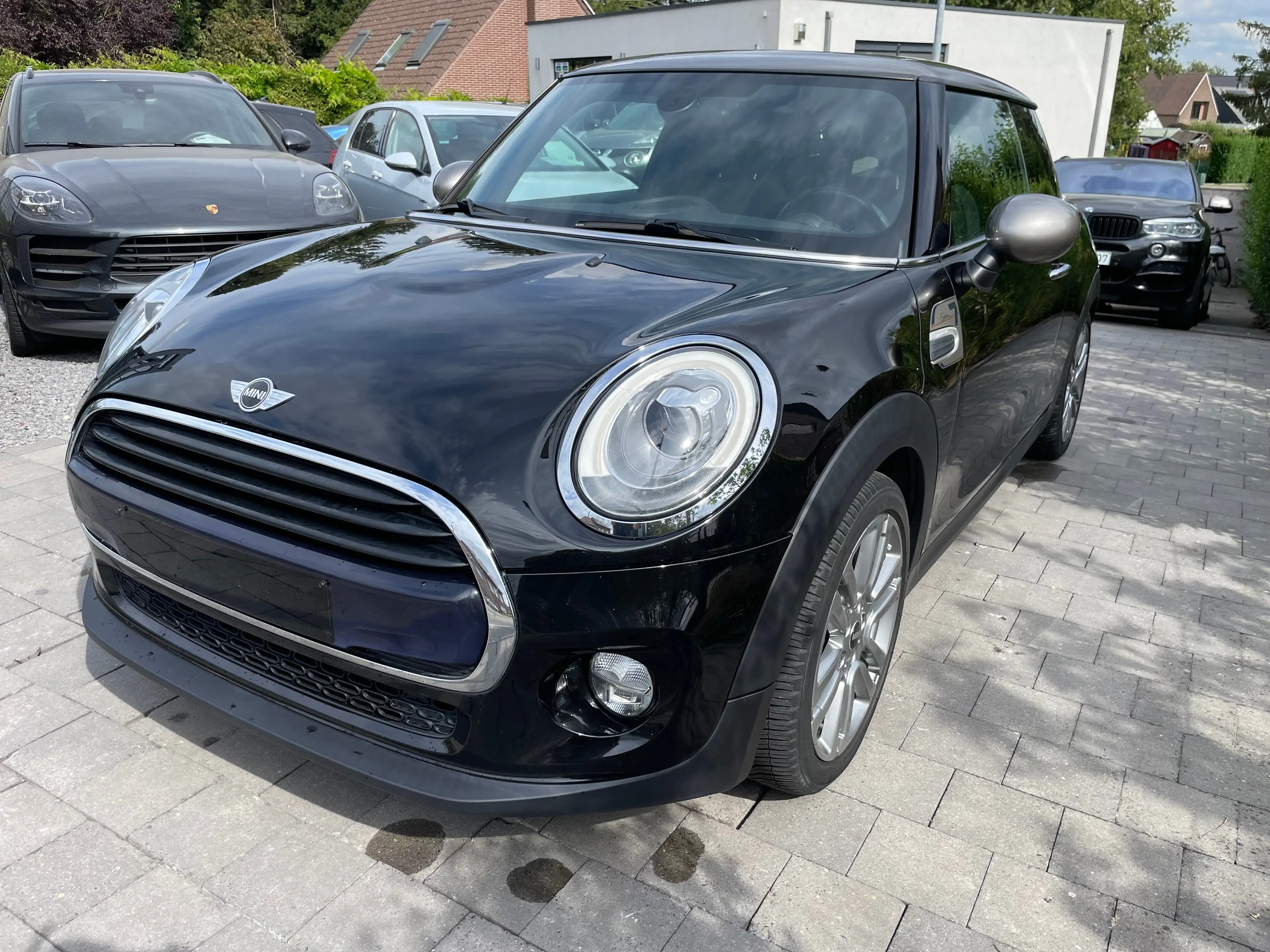 MINI Cooper D Mini 1.5 D COOPER 7 AUTOMAAT / 1/2LEDER/PANO-DAK/GPS/65237KM/EURO 6b — photo 4