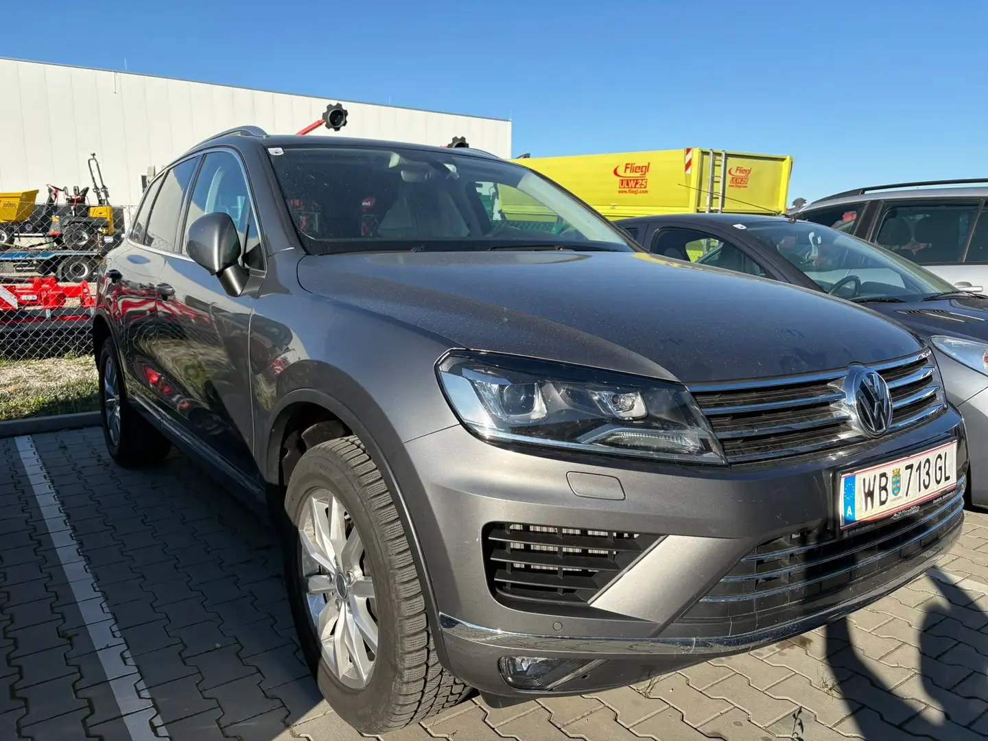 Volkswagen Touareg Touareg V6 TDI SCR Comfortline 4Motion Aut. Comfortline Grau - 2