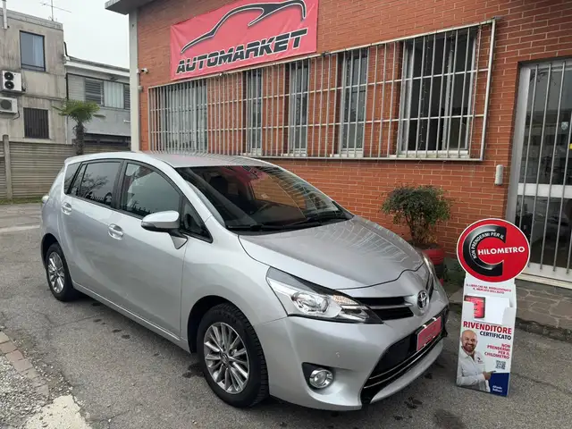 Toyota Verso 1.6 Style 132cv 7posti mt E6