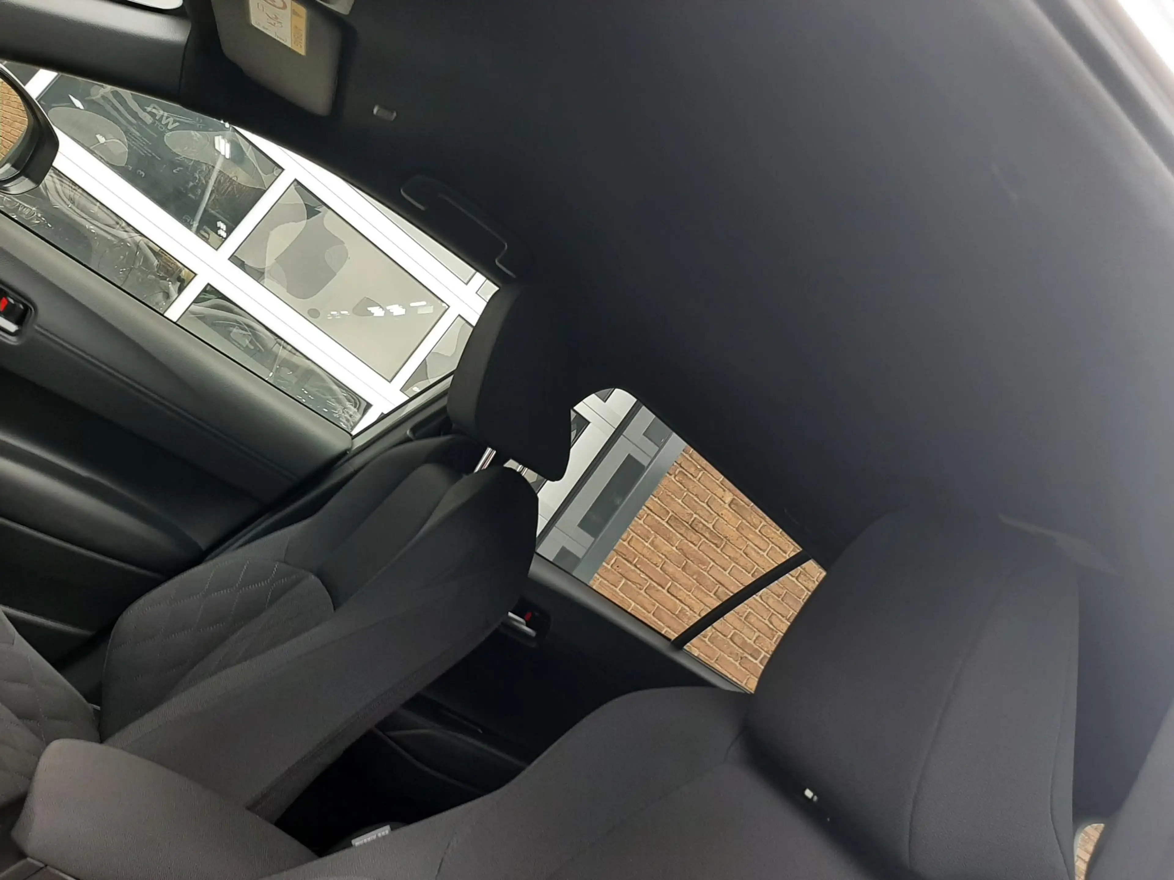 Toyota Corolla Cross 2.0 High Power Hybrid First Edition Trekhaak — photo 13
