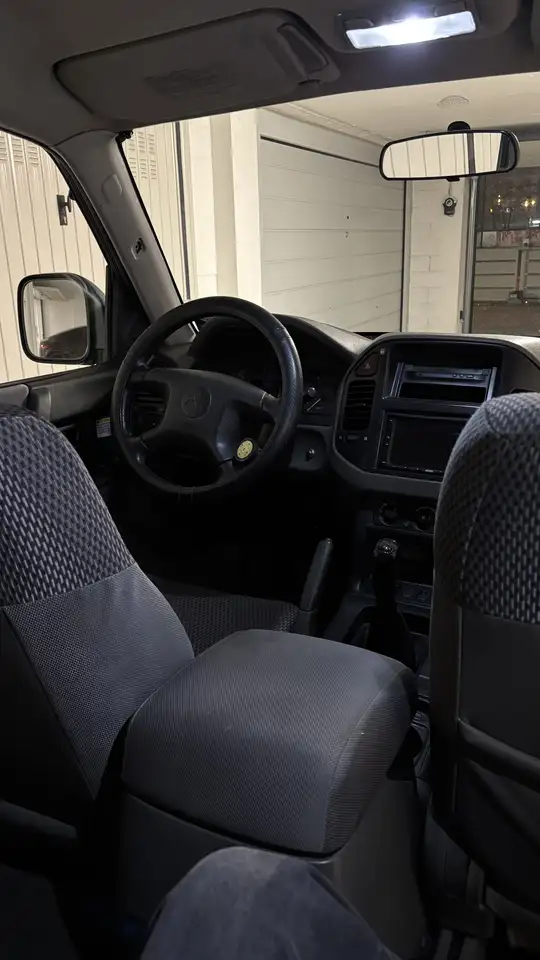Mitsubishi Pajero 3.2 DiD - CRS a Libretto (veicolo Storico), foto 10