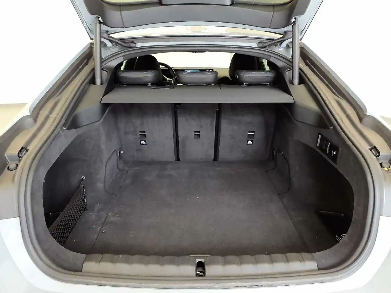 BMW i4 Gran Coupe eDrive40 80,7kWh M-Paket Wärmepumpe LE, миниатюра 21