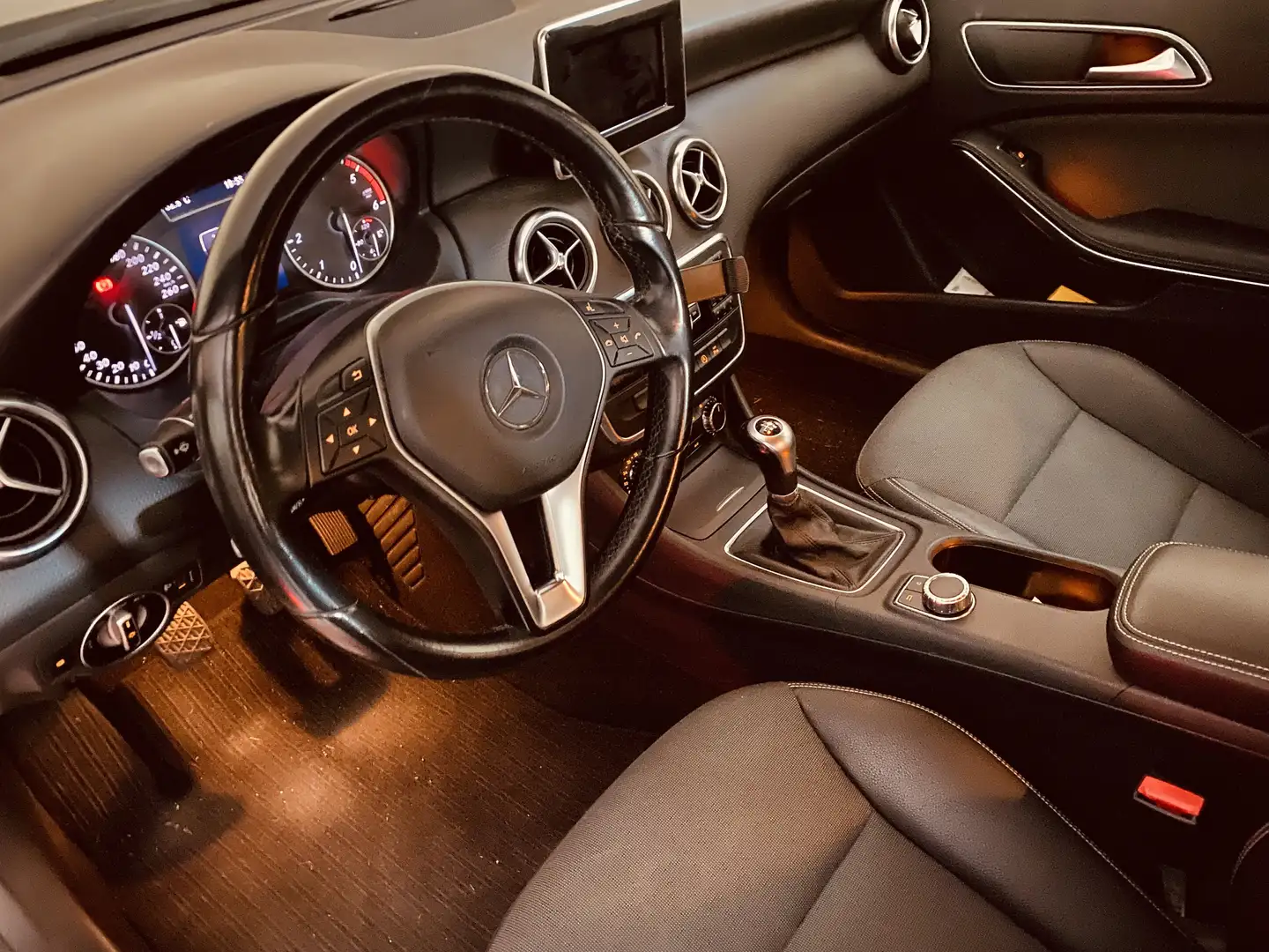 Mercedes-Benz A 180 cdi Sport E6 - 1