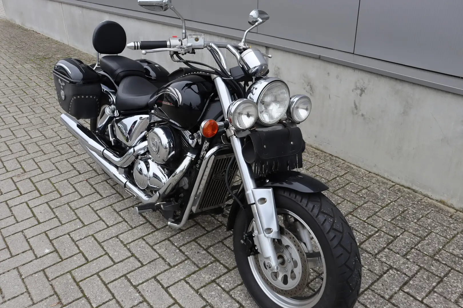 Suzuki VZ 800 Marauder Zwart - 2