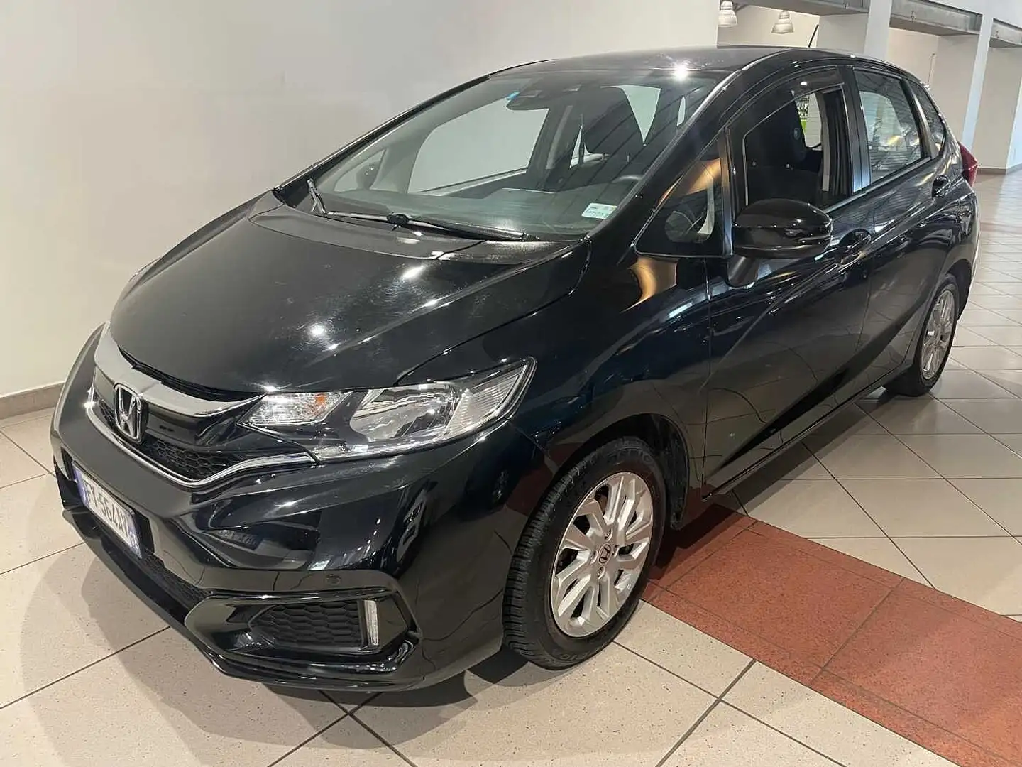 Honda Jazz 3ª serie 15-20 1.3 Trend Black - 1
