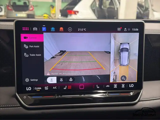 Volkswagen Tiguan view 22