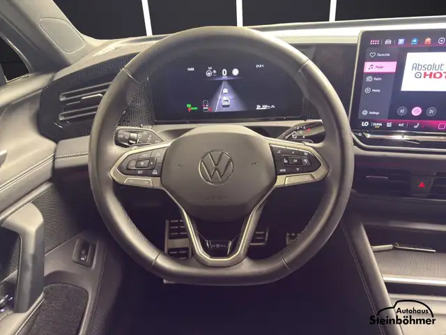 Volkswagen Tiguan view 17
