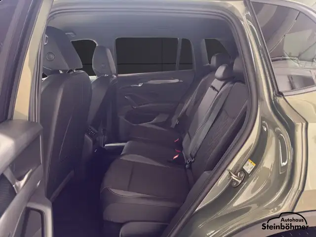 Volkswagen Tiguan view 14
