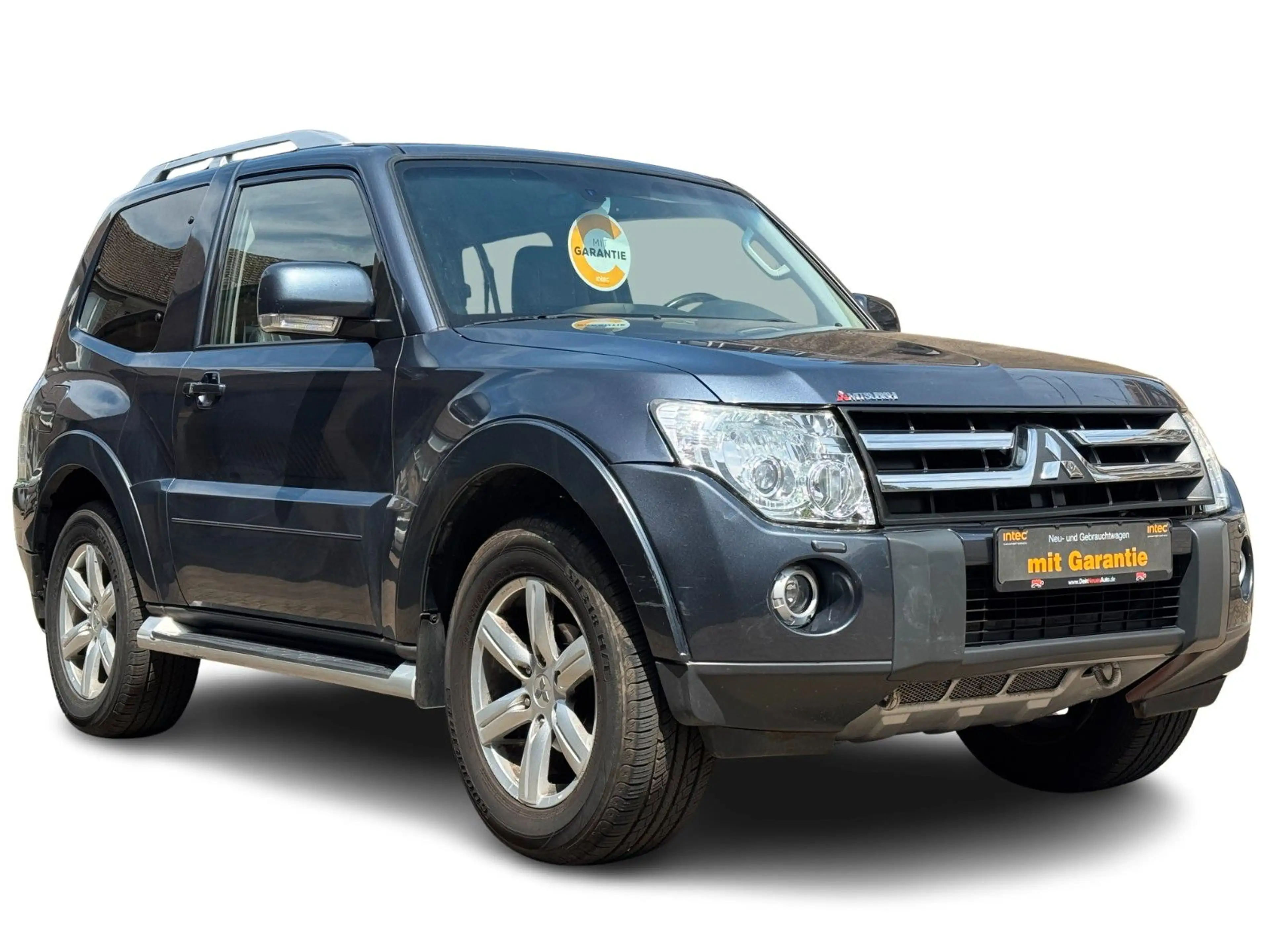 Mitsubishi Pajero 3.2 DI-D Intense Xenon*Leder*Sitzheizung — photo 4