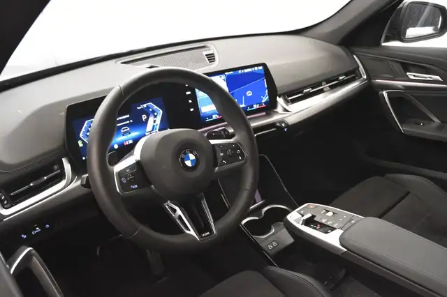 BMW X1 view 7