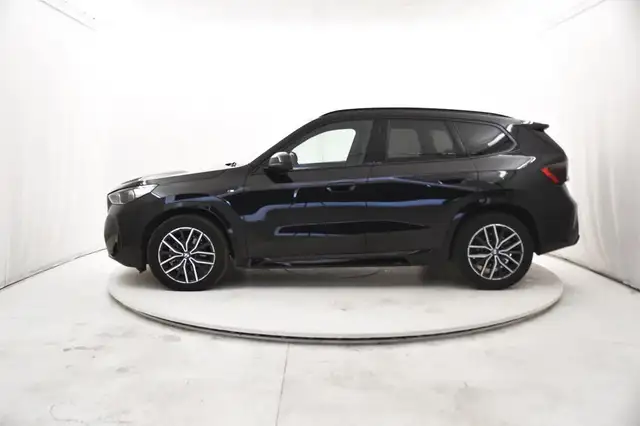 BMW X1 view 2