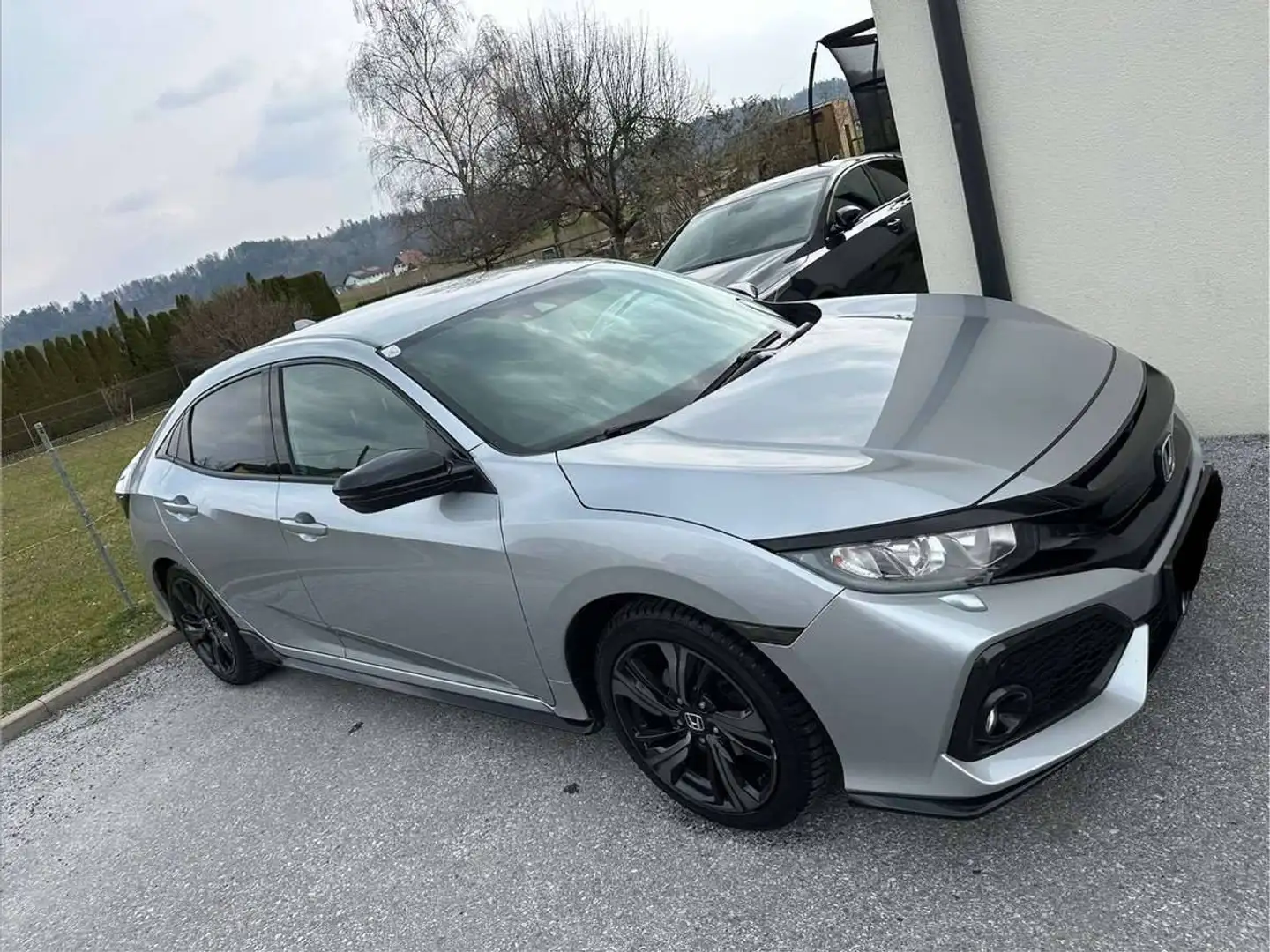Honda Civic Civic 1,0 VTEC Turbo Executive Grau - 2
