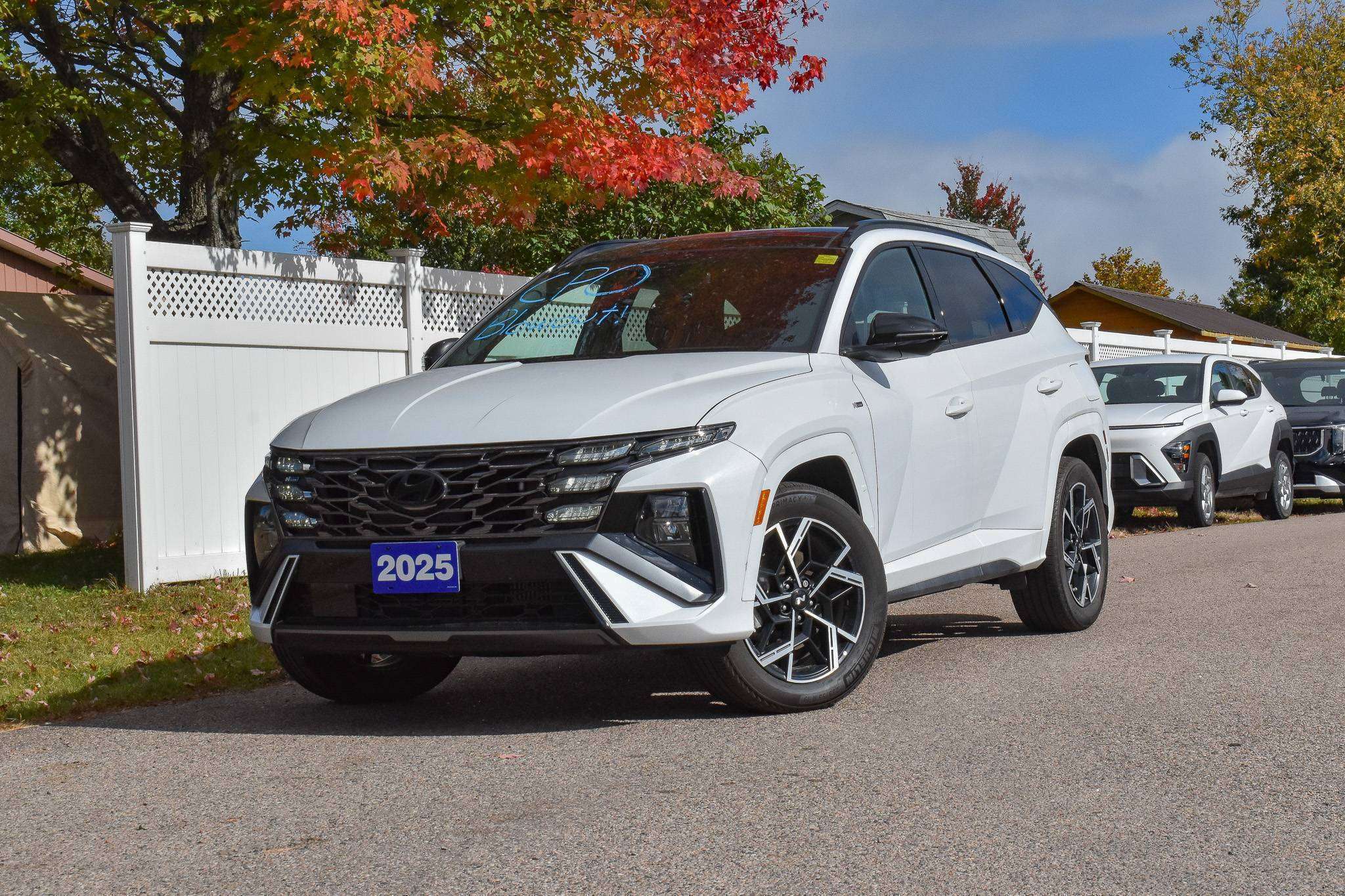 White 2025 Hyundai Tucson Hybrid SUV / Crossover All-Wheel Drive Automatic