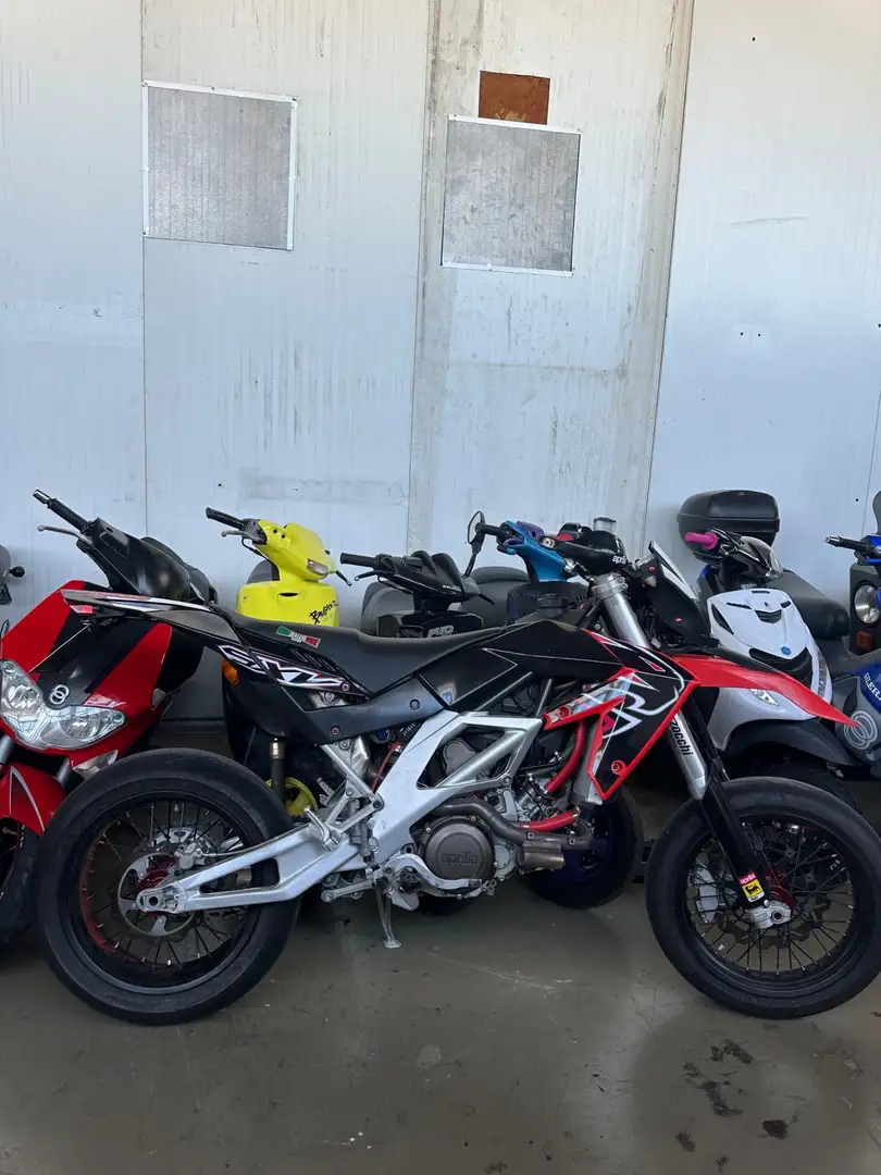 Aprilia SXV 550 Rosso - 2