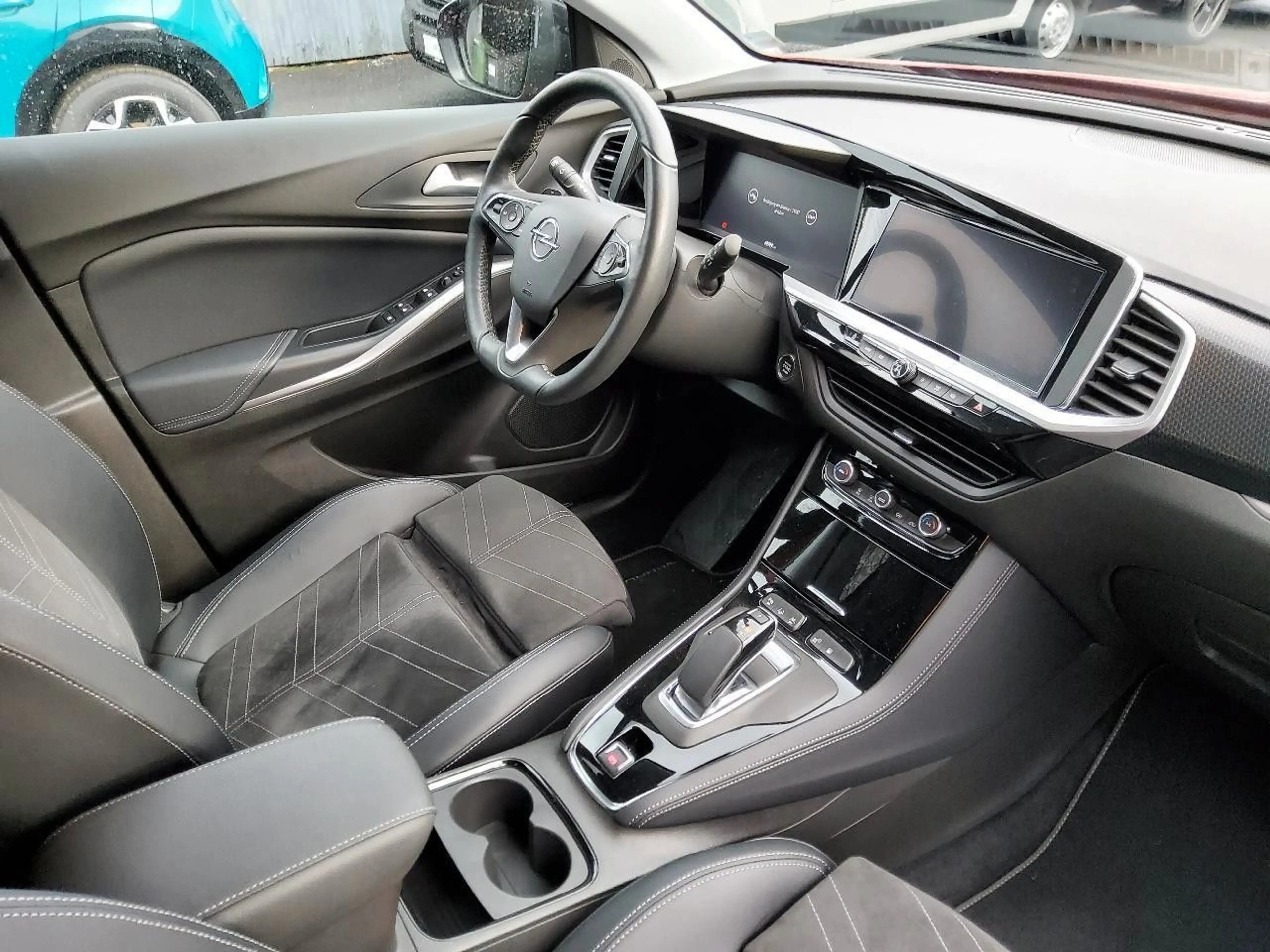Opel Grandland X 1.6 PHEV ULTIMATE NAVI/LED/KAMERA — photo 4