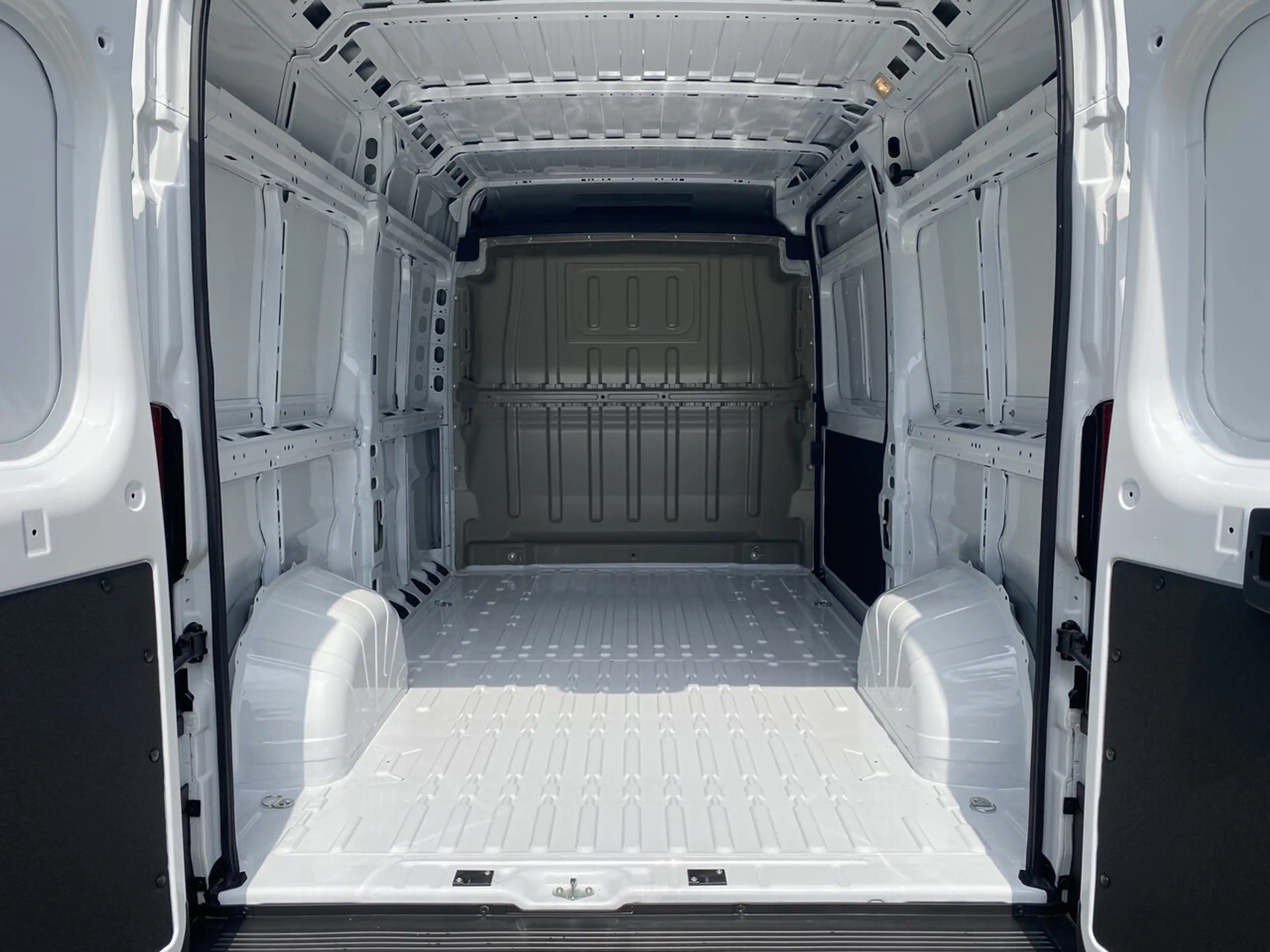 Peugeot Boxer 333 L2H2-nieuw-airco-camera-25500€+BTW — photo 8