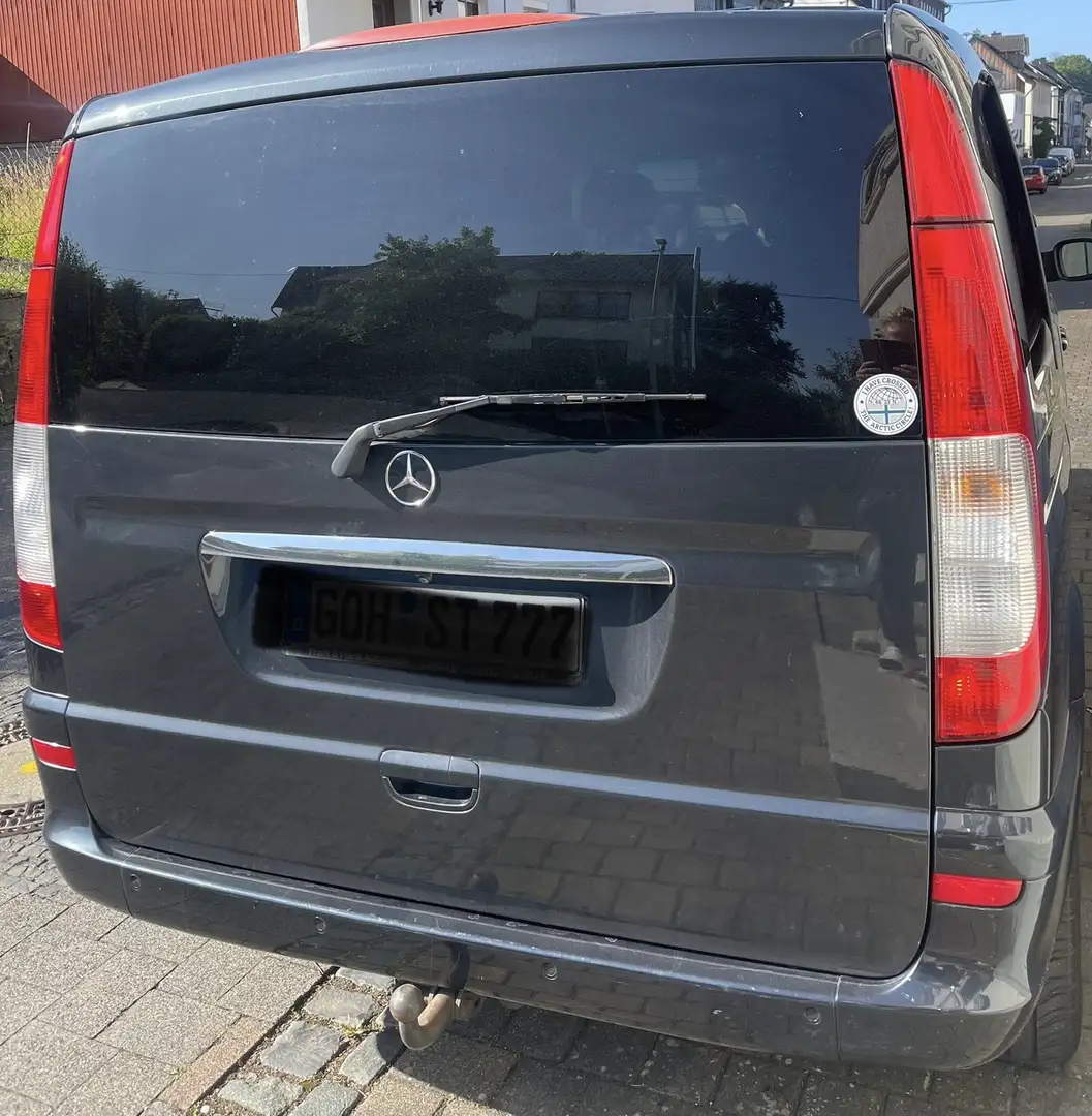 Mercedes-Benz Viano 3.0 CDI kompakt Automatik Ambiente DPF - 2