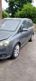 1.9 cdti Cosmo 120cv