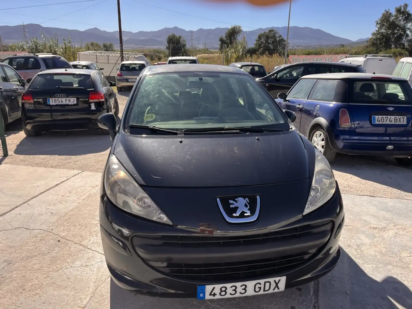 Peugeot 207 1.6 HDI Premium Negro - 2