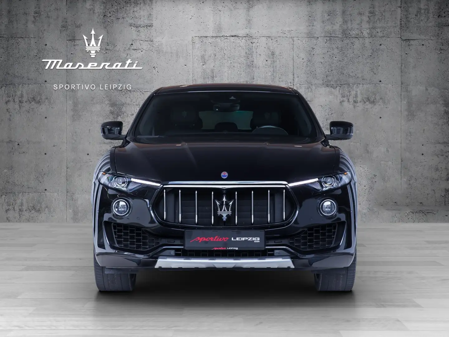 Maserati Levante /Diesel/GranLusso //Business//Panorama Schwarz - 2