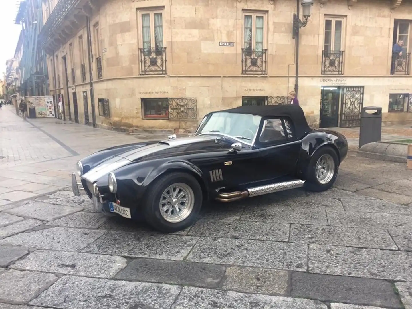 AC Cobra 427 Negro - 1