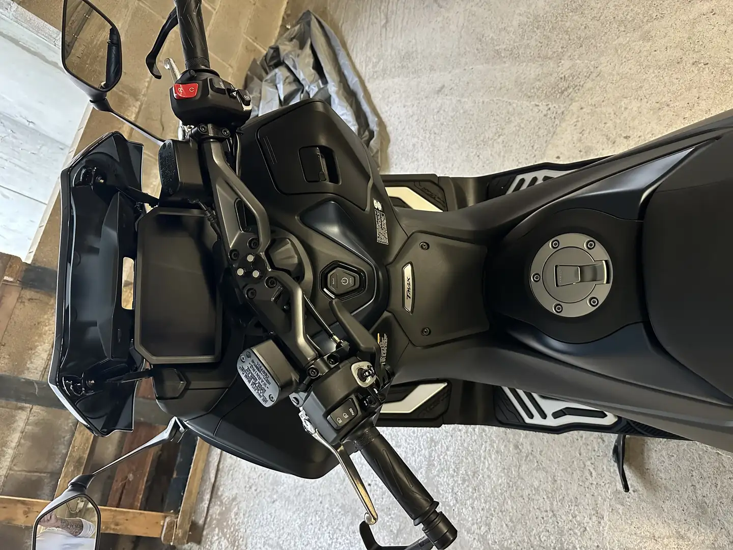 Yamaha TMAX 560 - 2
