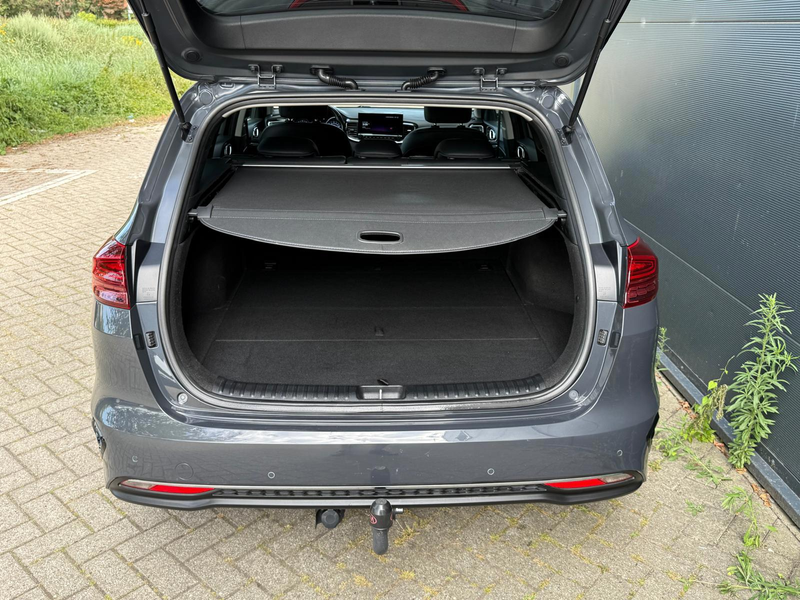Kia Ceed SW / cee'd SW Sportswagon 1.0 T-GDi DynamicPlusLine/Navi/Carplay — photo 8