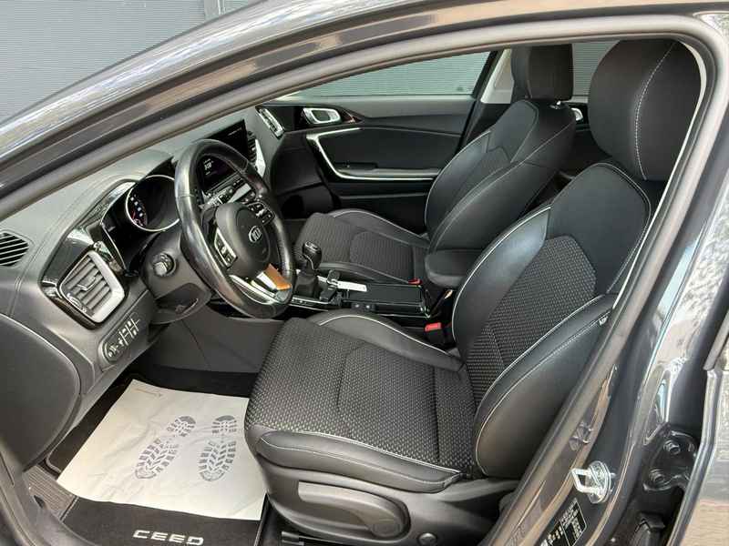 Kia Ceed SW / cee'd SW Sportswagon 1.0 T-GDi DynamicPlusLine/Navi/Carplay — photo 9