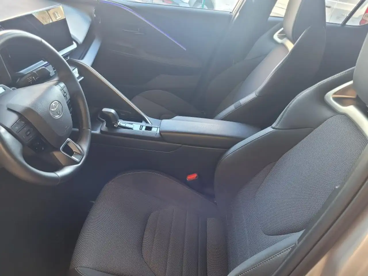 Toyota C-HR Premium + Safety Pack, миниатюра 5