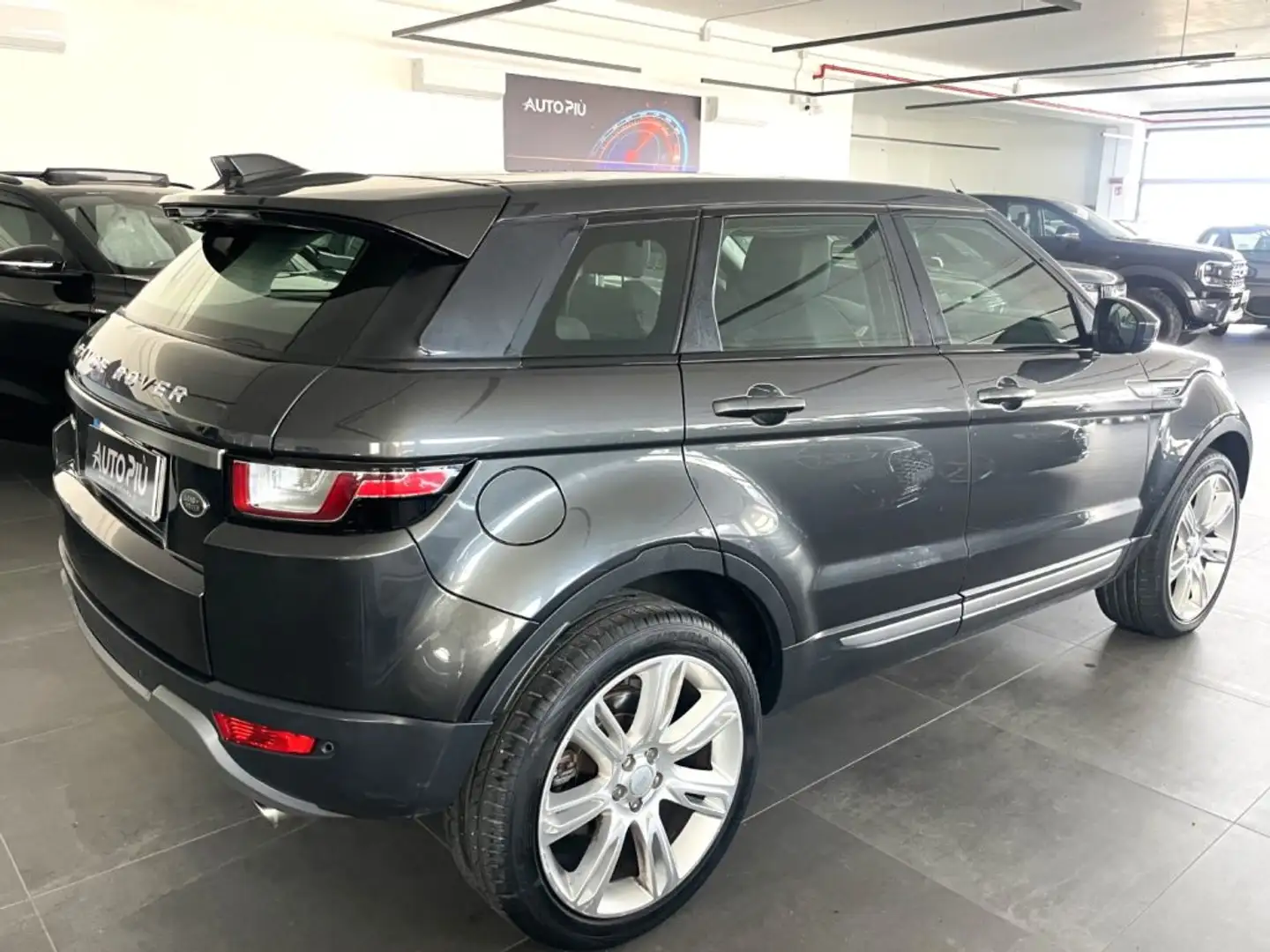 Land Rover Range Rover Evoque 2.0 TD4 150 CV HSE Dynamic Grigio - 2