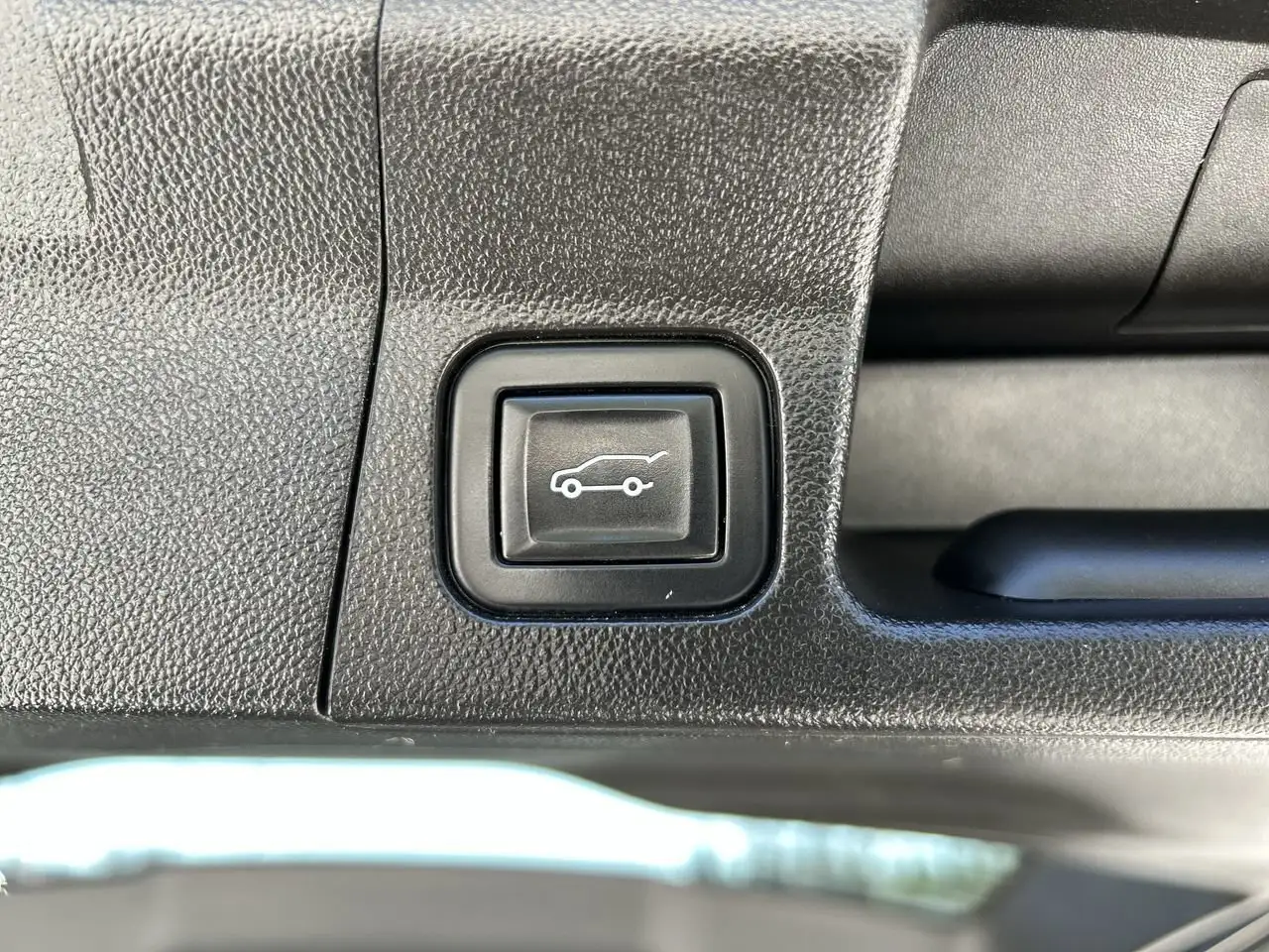 GMC Acadia снимка GMC Acadia