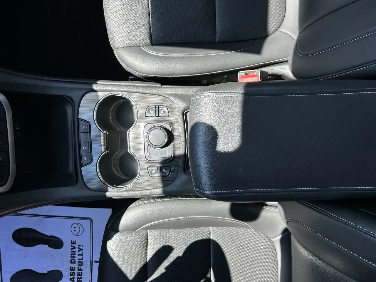 GMC Acadia снимка GMC Acadia