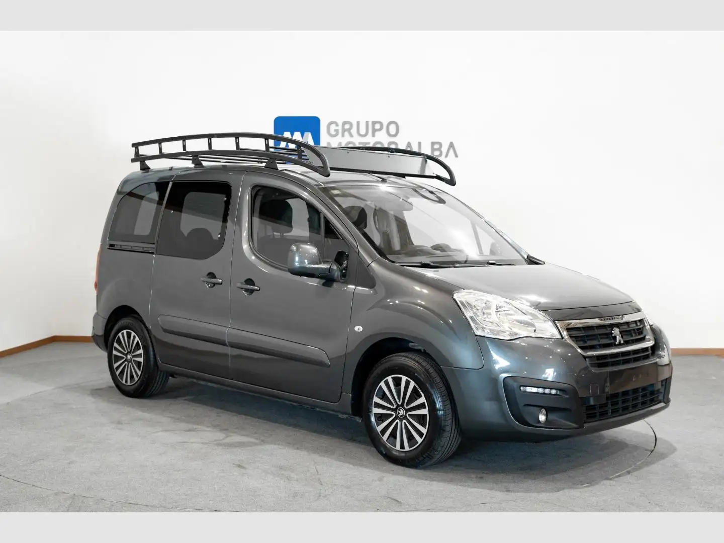 Peugeot Partner Tepee 1.6BlueHDI Active 100 Grau - 1