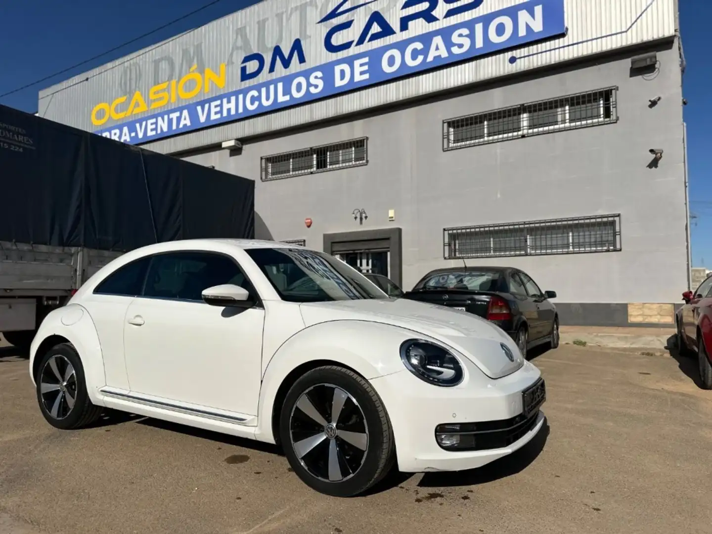 Volkswagen Beetle 1.2 TSI Design 105 Bianco - 1