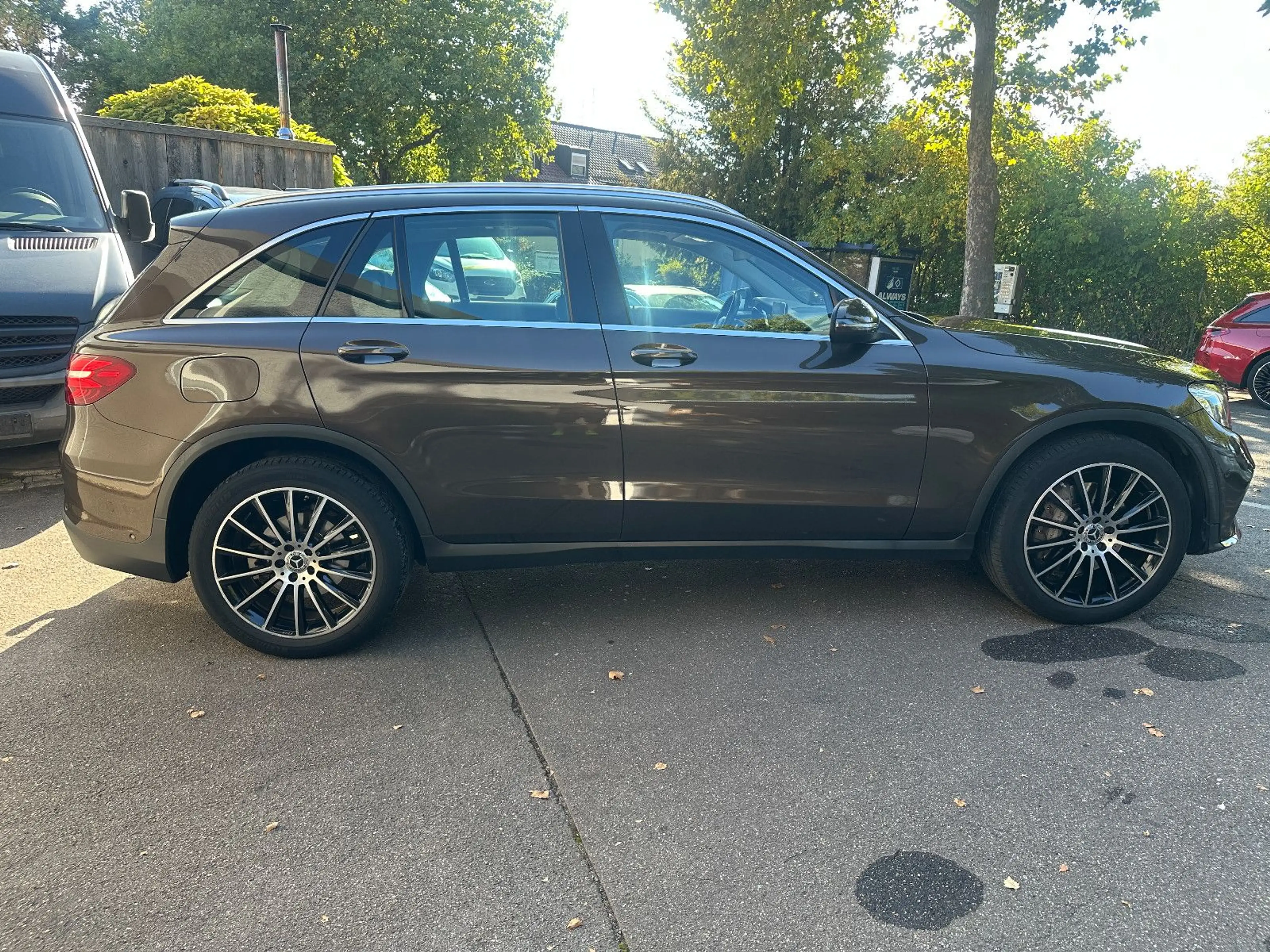 Mercedes-Benz GLC 250 4Matic AMG Burmester Memory Head-Up — photo 5