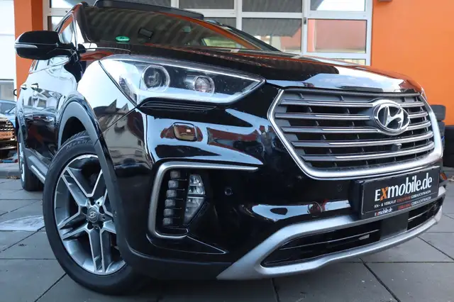 Hyundai Grand Santa Fe GRAND SANTA FE* BLUE PREMIUM* 4WD* PANO* 7SITZER