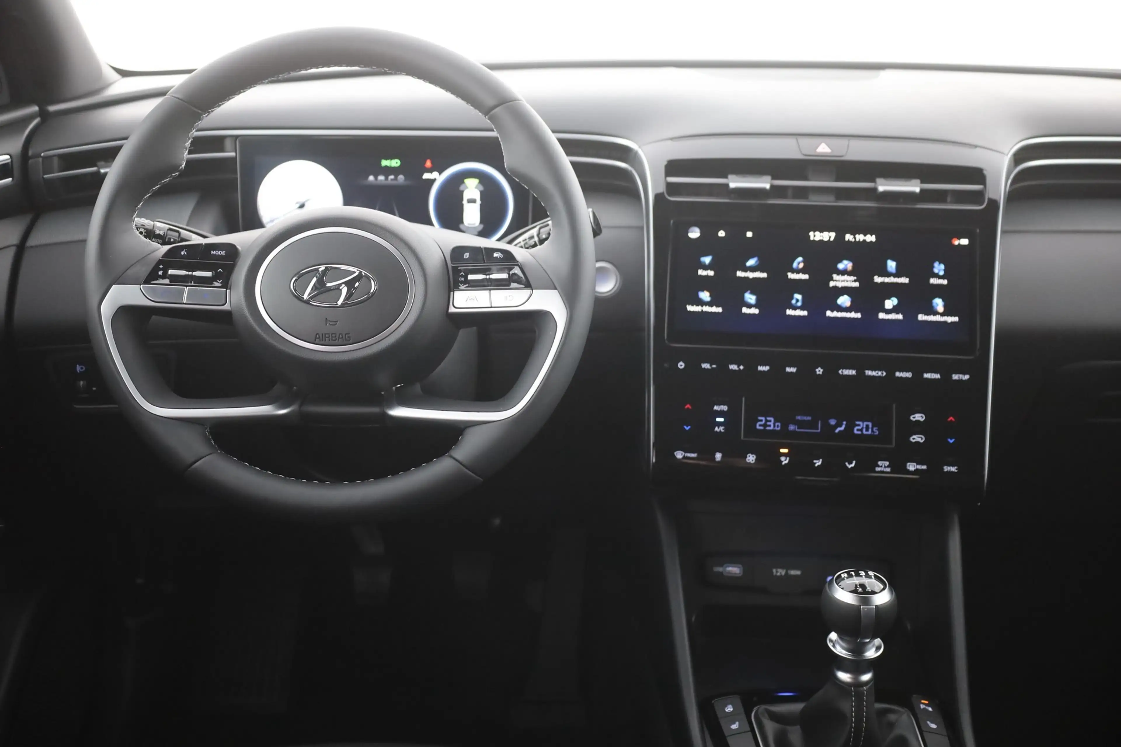 Hyundai TUCSON 1.6 T-GDI Advantage 2WD Kamera LED Navi — photo 9