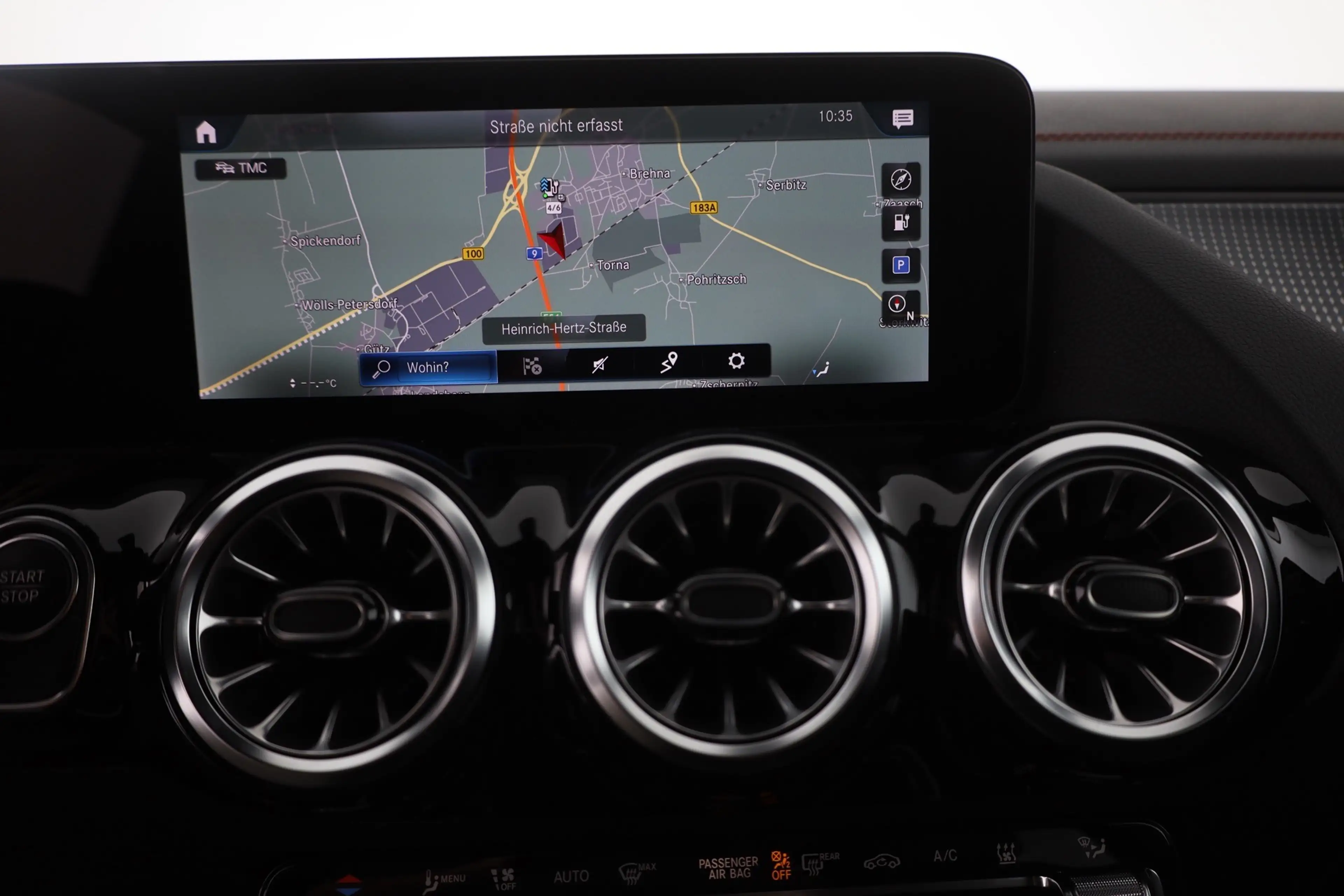 Mercedes-Benz EQA 250 AMG Line LED Navi Alcantara Kamera DAB — photo 11