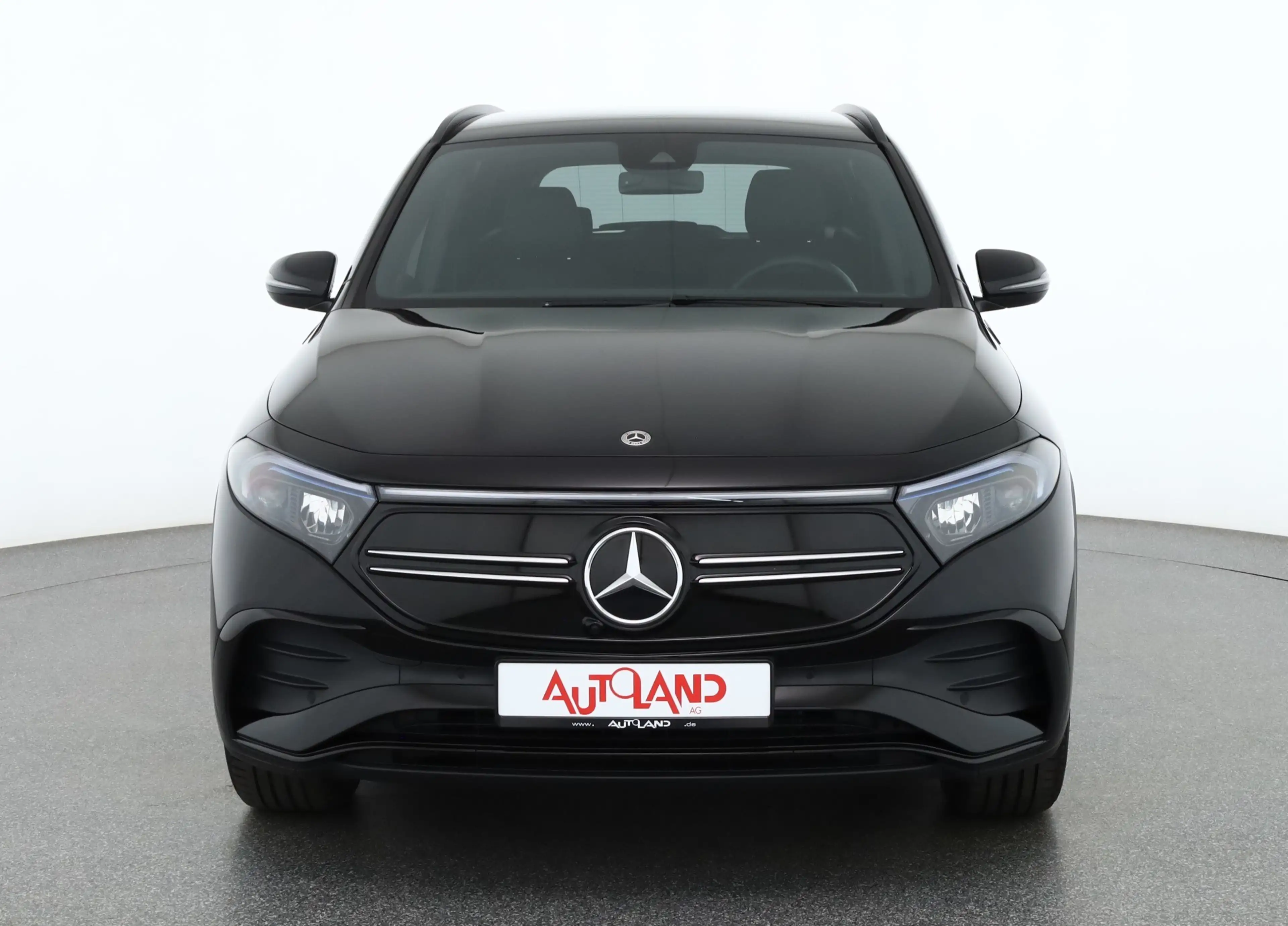Mercedes-Benz EQA 250 AMG Line LED Navi Alcantara Kamera DAB — photo 8
