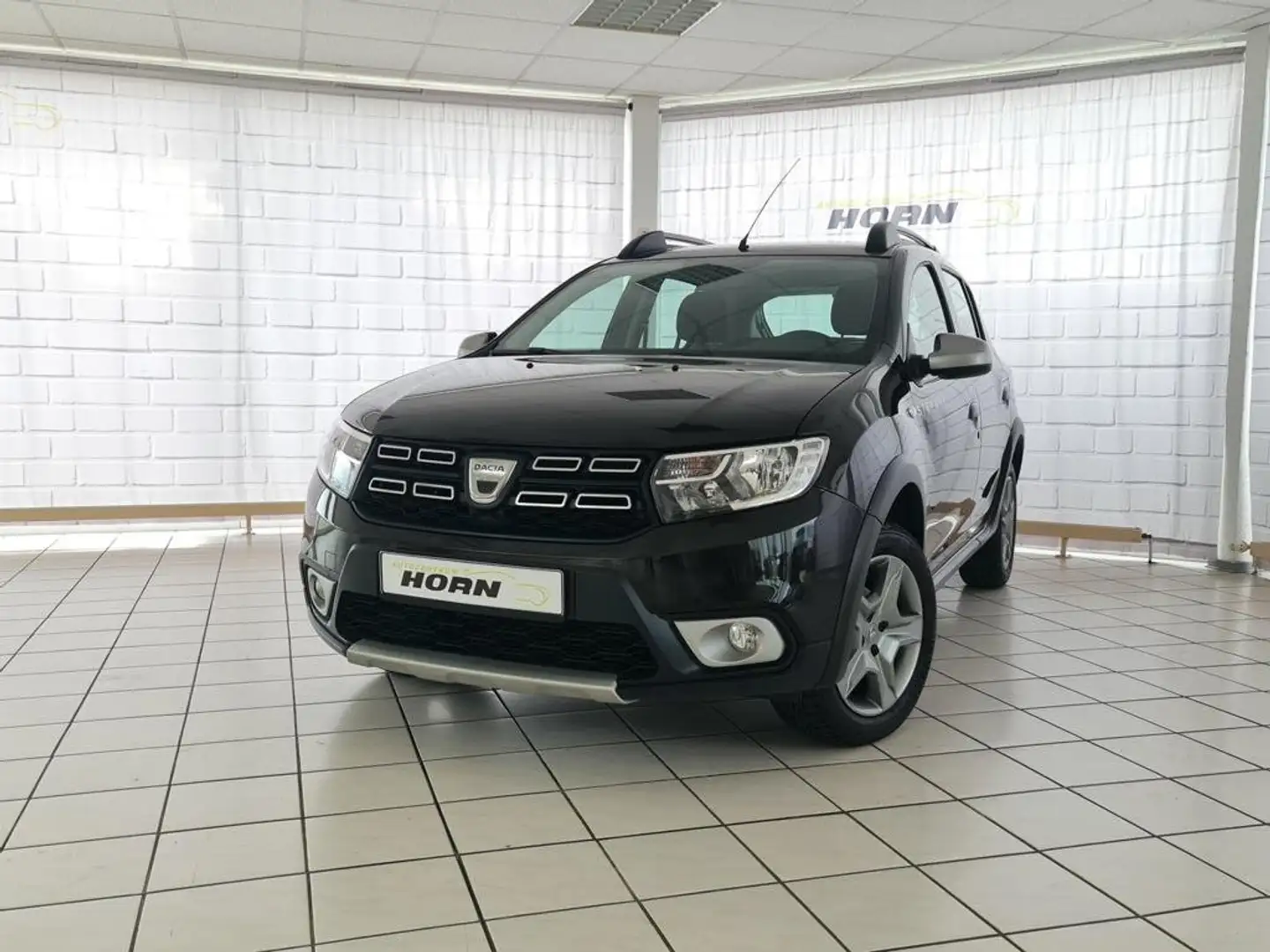 Dacia Sandero Essentiel, PDC, Kamera, LMF, Navi, Service neu - 1